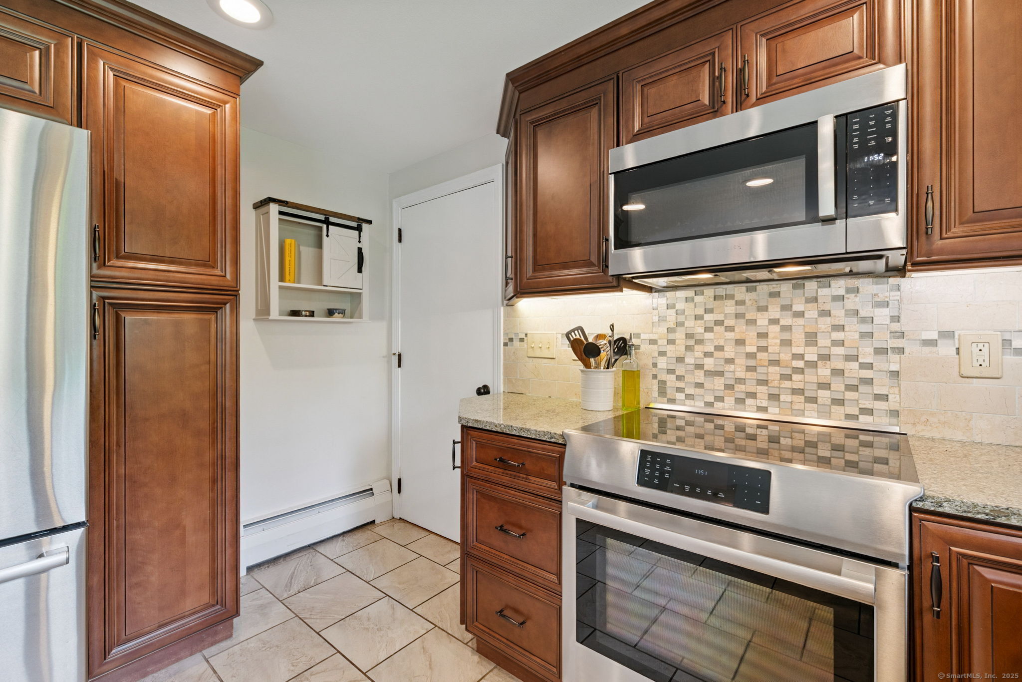 39 Buttonball Lane
