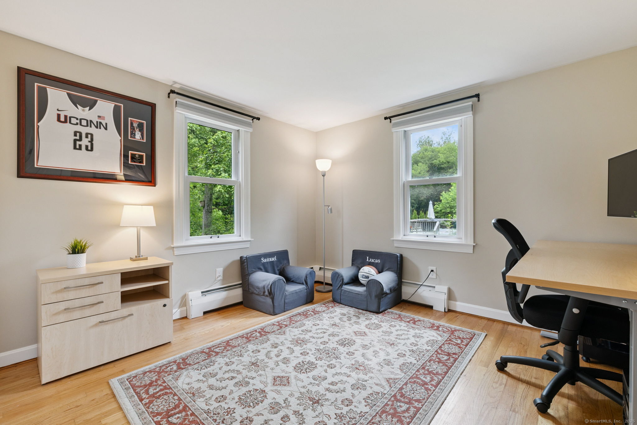 39 Buttonball Lane