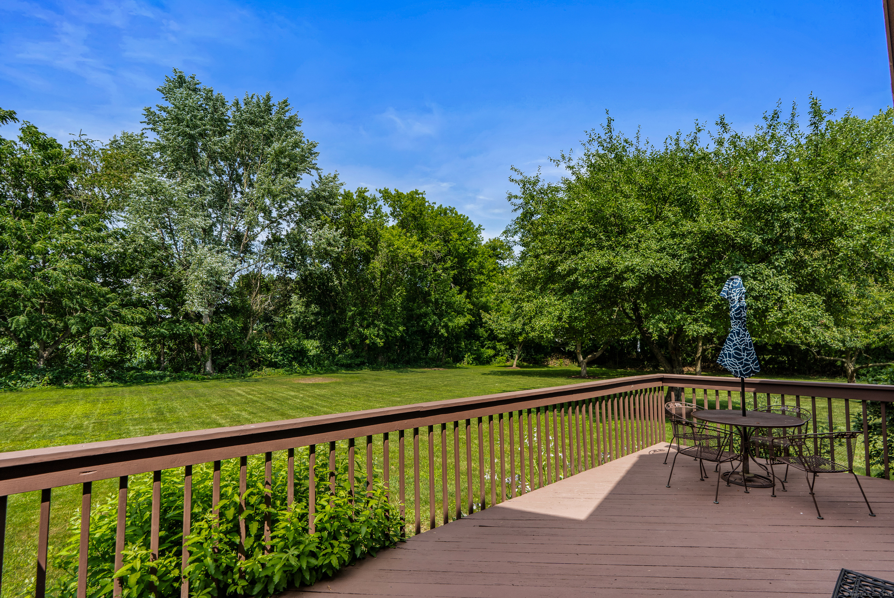8 Country Farm Lane