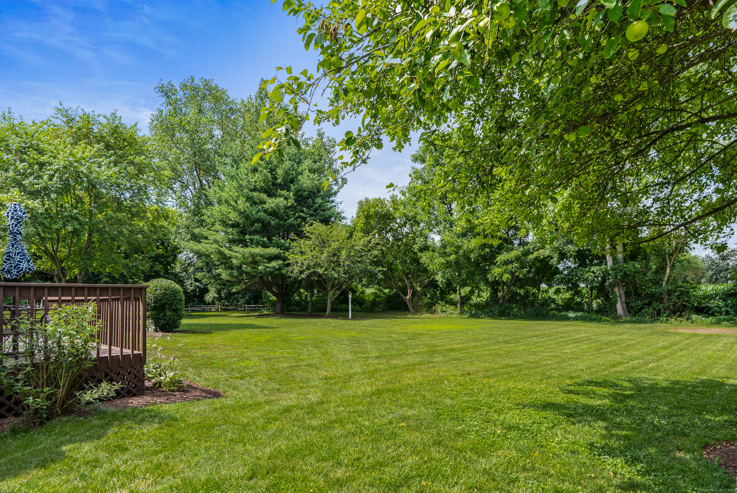 8 Country Farm Lane