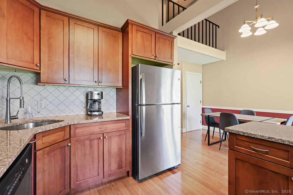 1 Abbott Road 49