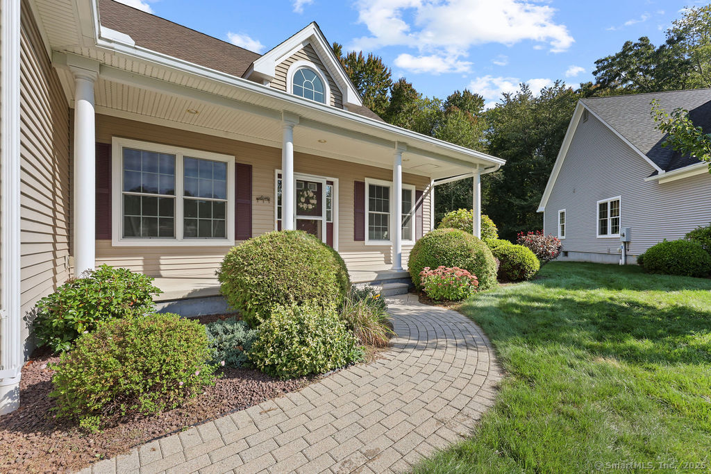 16 Autumn Lane 16