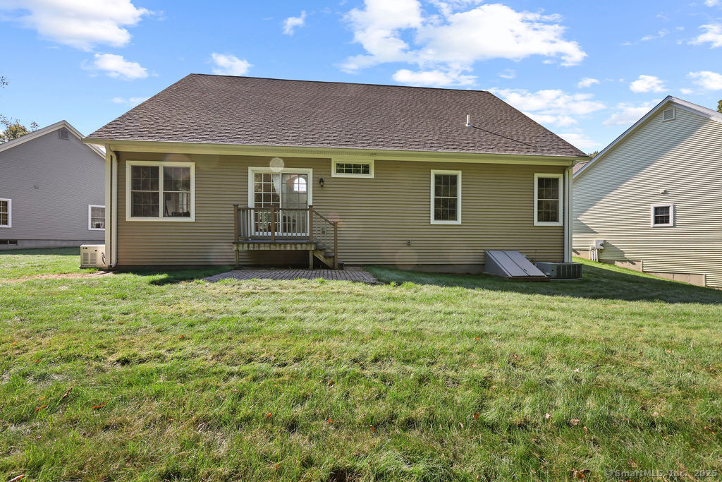 16 Autumn Lane 16