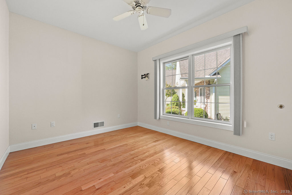 16 Autumn Lane 16
