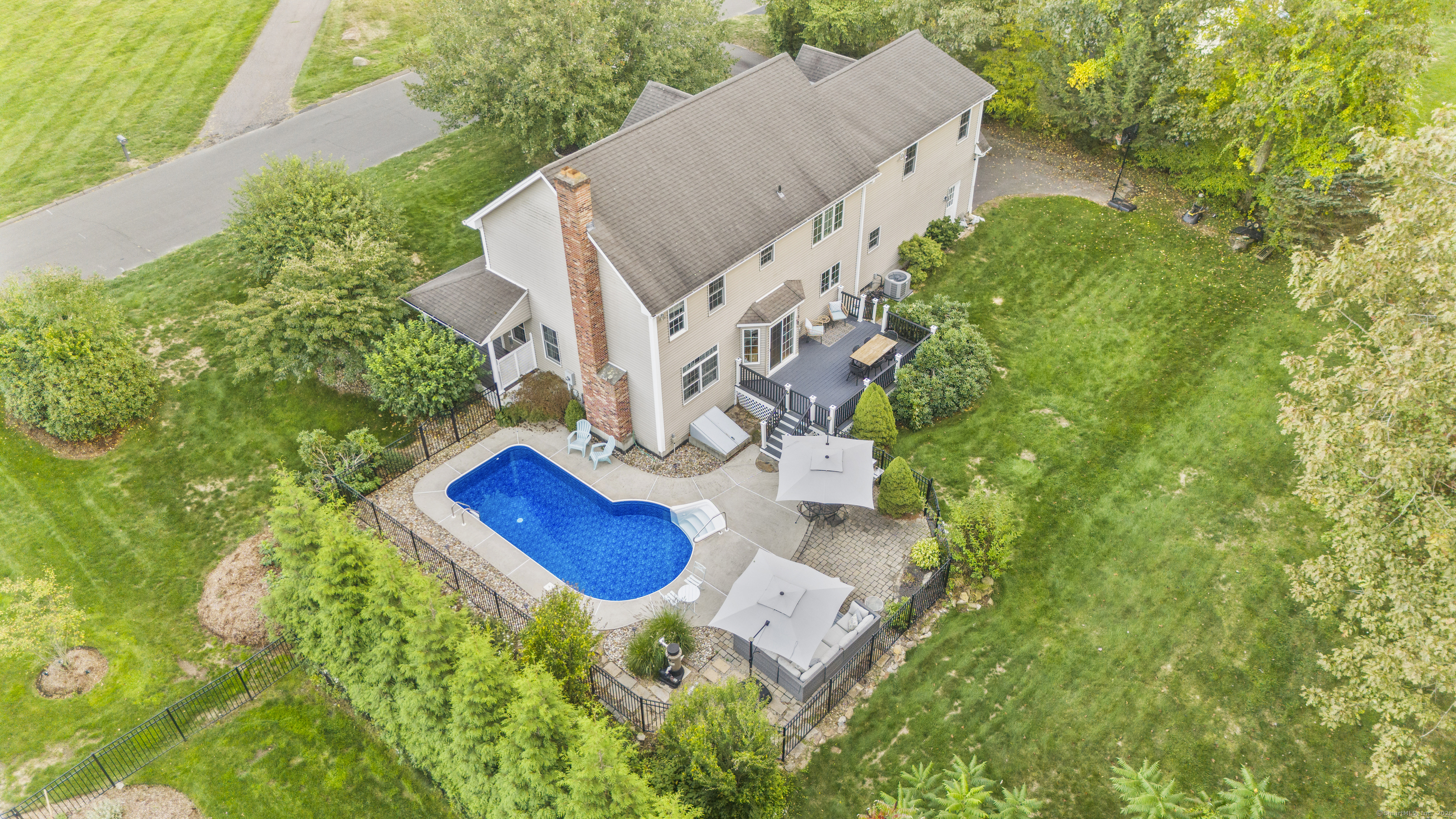 51 Country Club Road