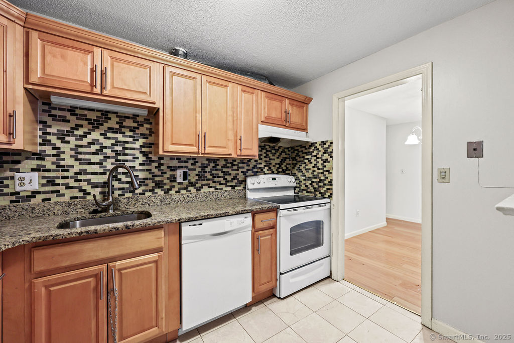 85 Oxbow Drive APT C7