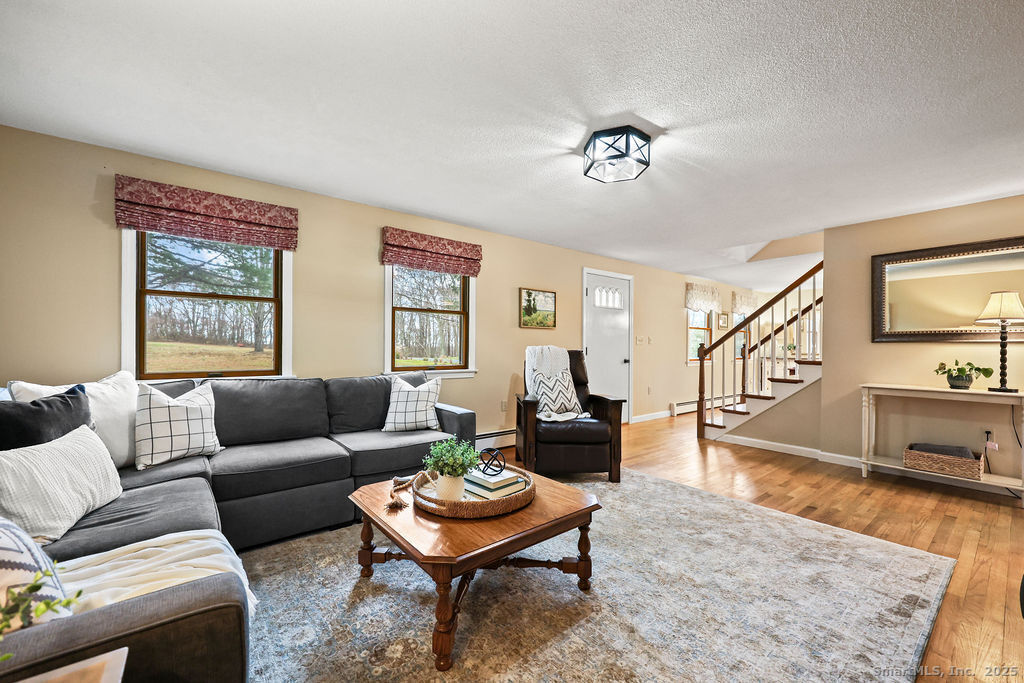 33 Tinker Pond Road