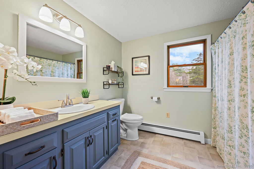 33 Tinker Pond Road