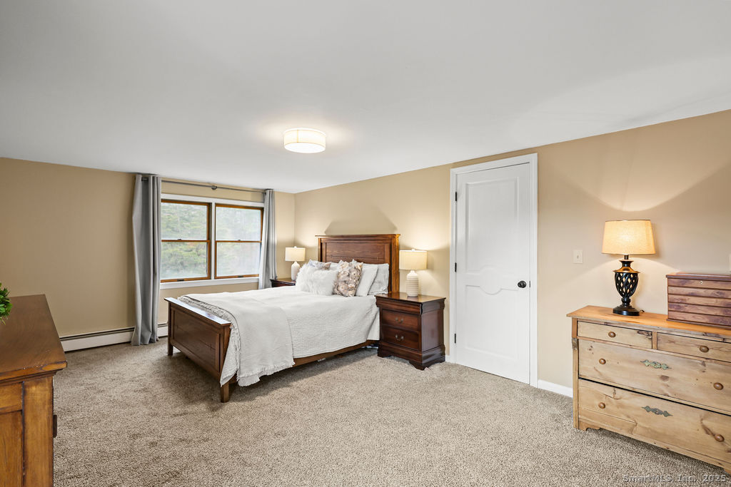 33 Tinker Pond Road