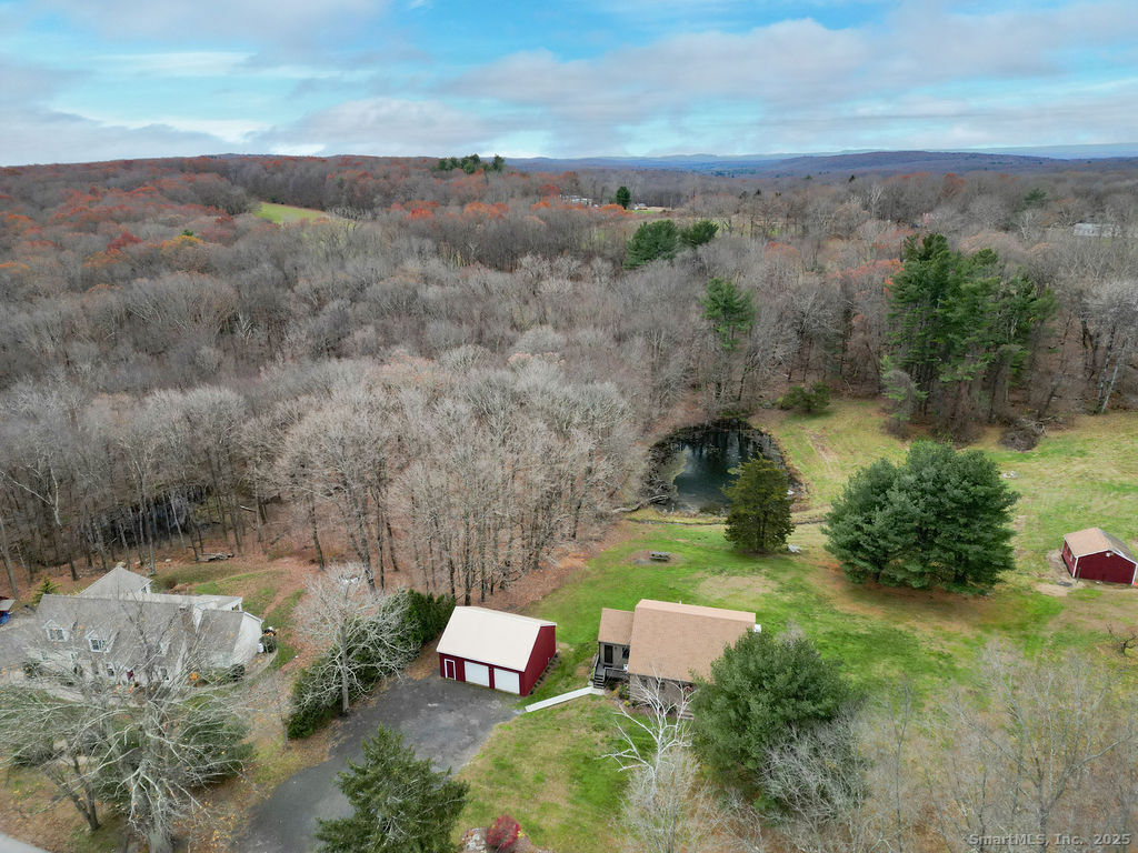 33 Tinker Pond Road