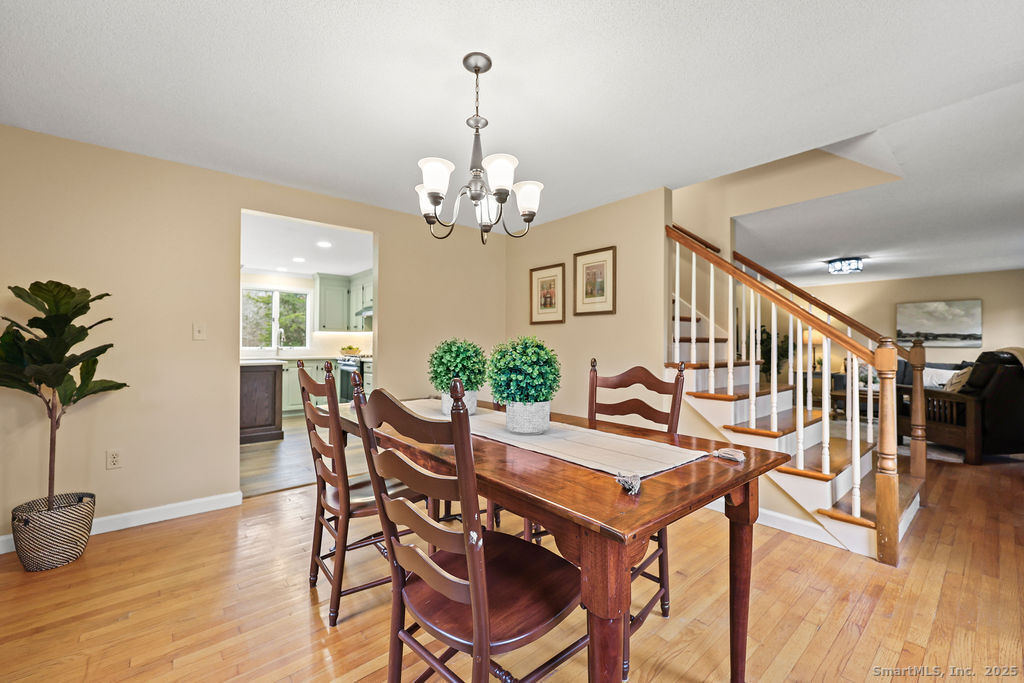33 Tinker Pond Road