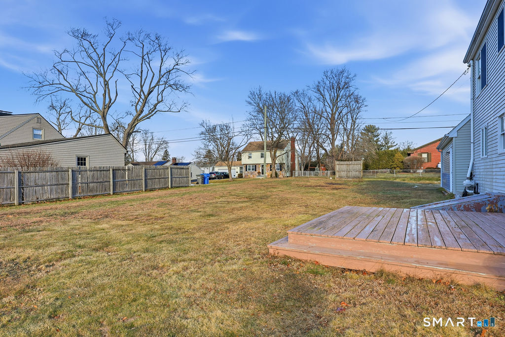 121 Grandview Street