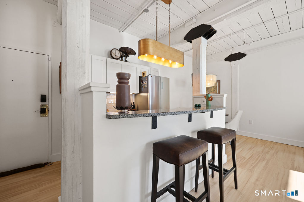 222 Williams Street East APT 223