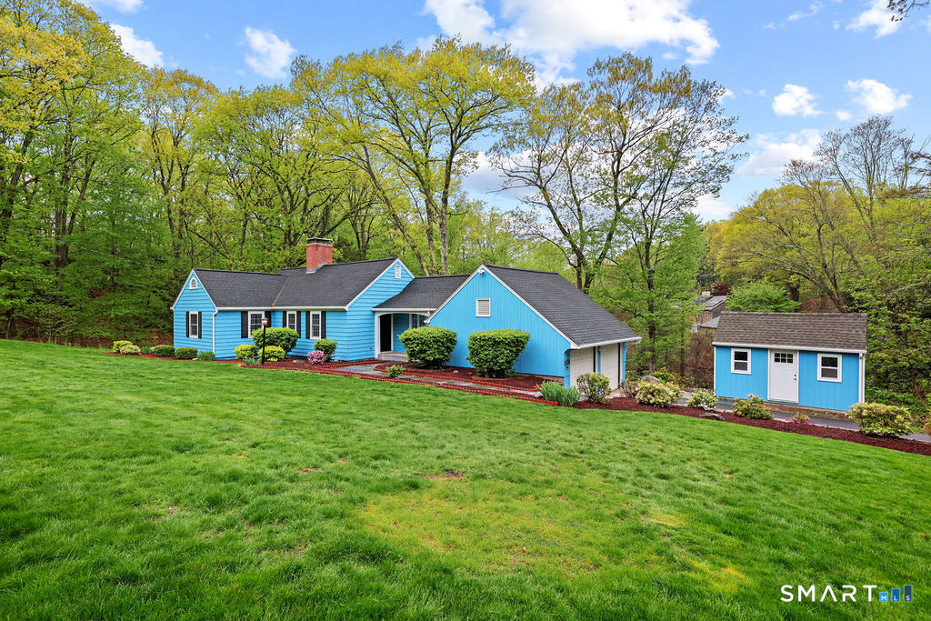 77 Kimberly Lane