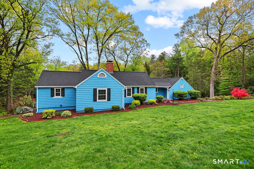 77 Kimberly Lane