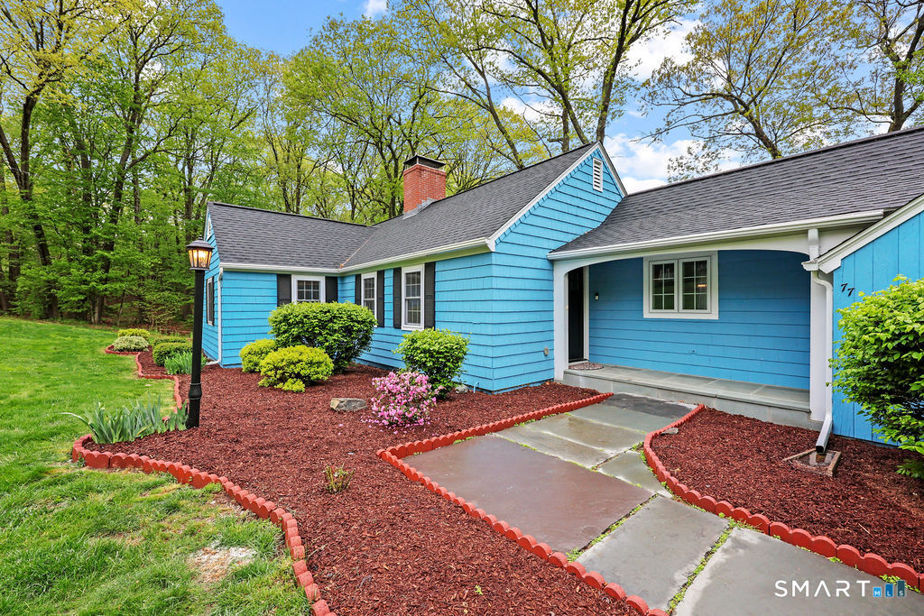 77 Kimberly Lane