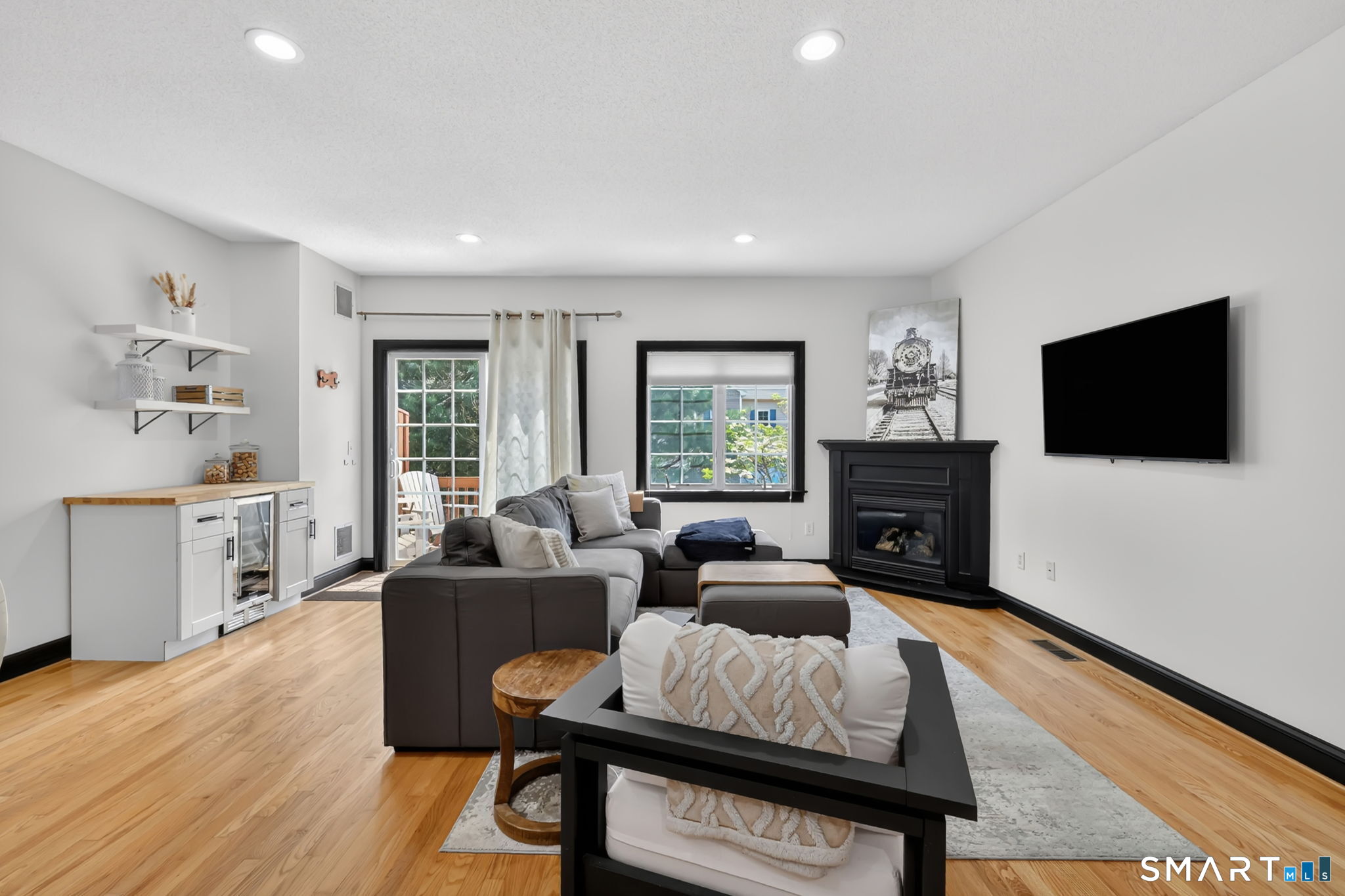 1158 Hartford Turnpike 30