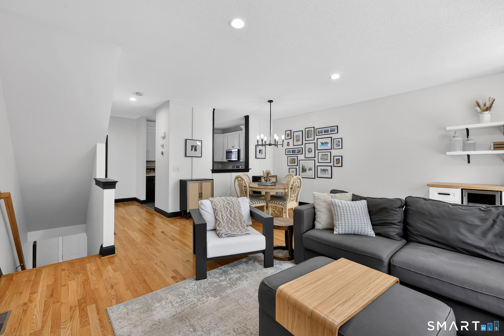 1158 Hartford Turnpike 30