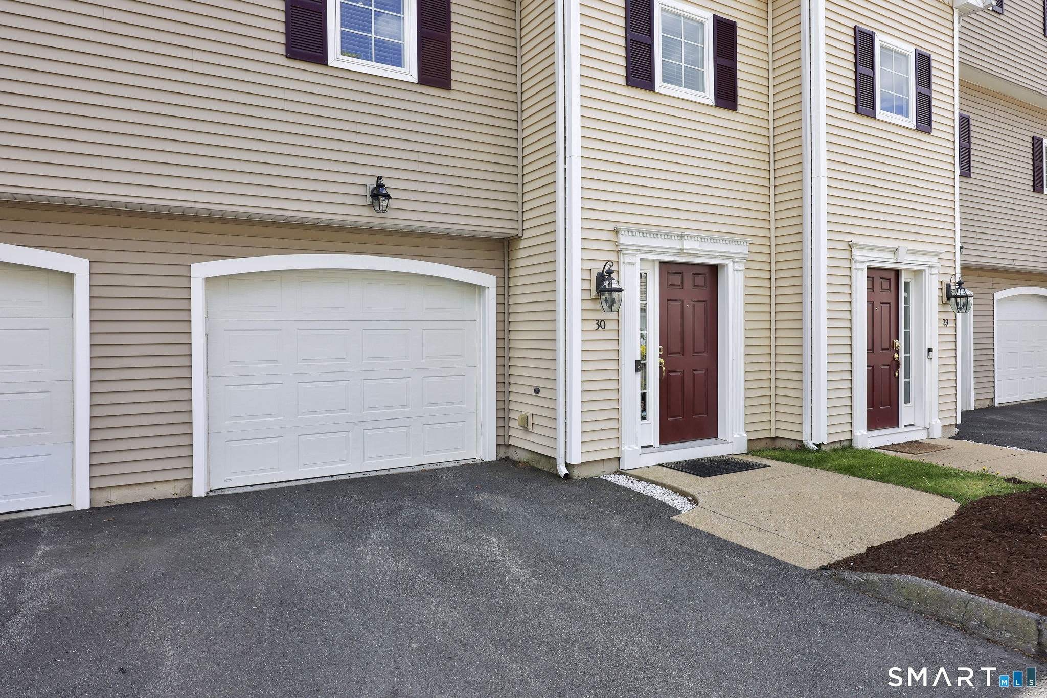 1158 Hartford Turnpike 30