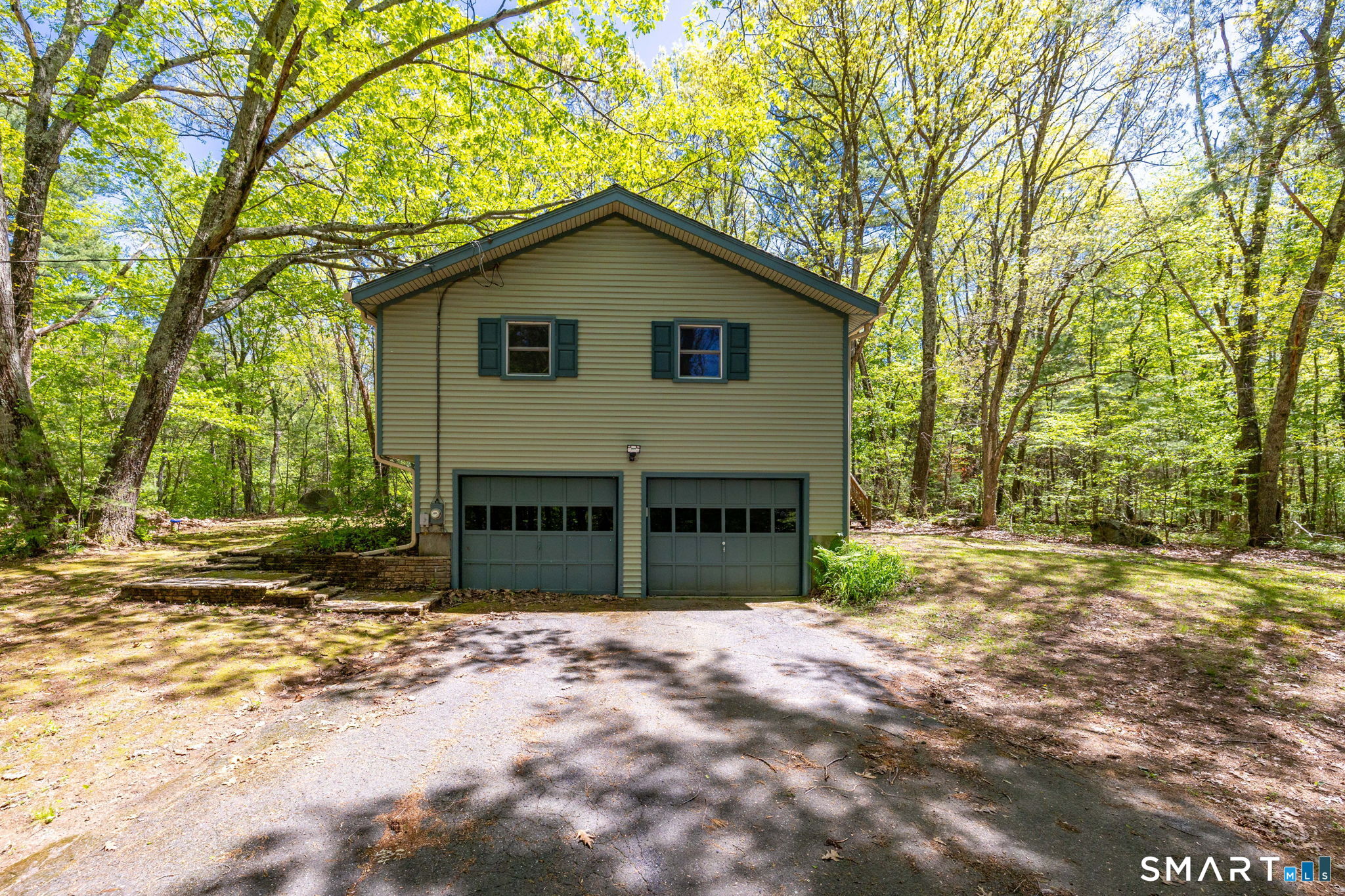 515 Buff Cap Road