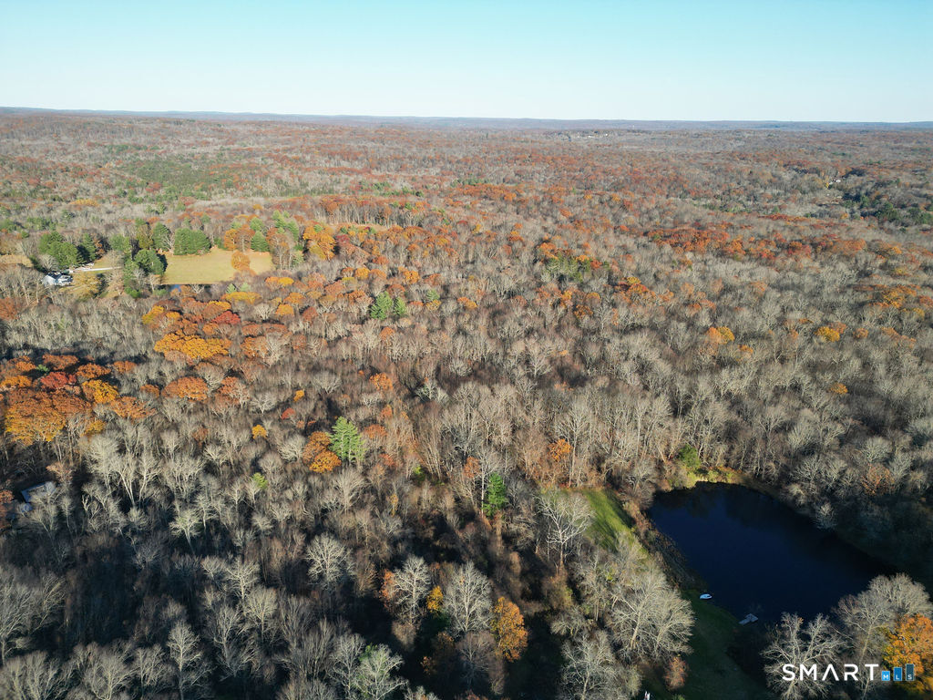 Middle Turnpike