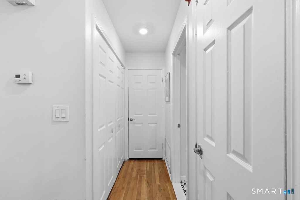 1 Valley Road Unit: 105