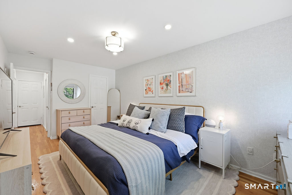 1 Valley Road Unit: 105