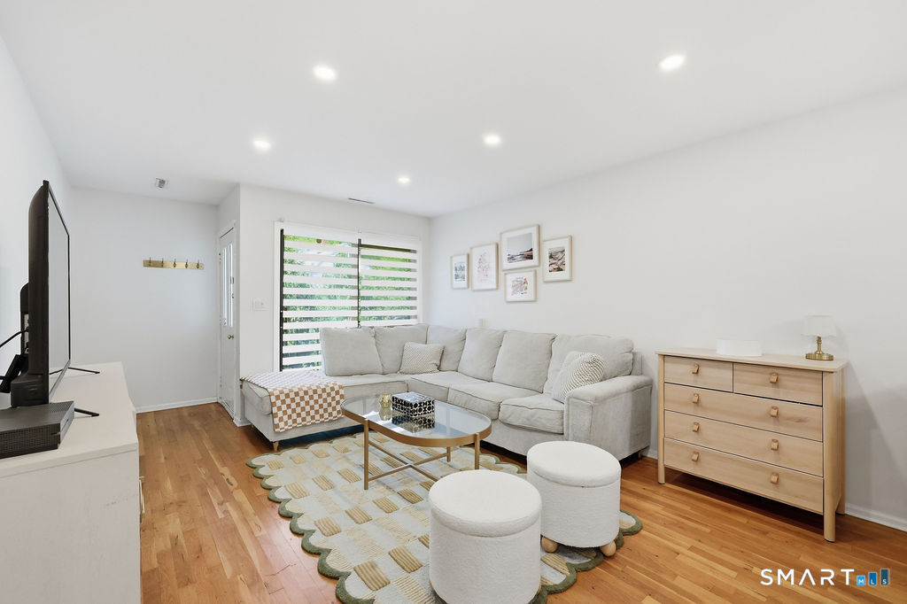1 Valley Road Unit: 105