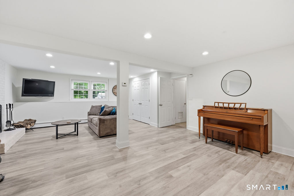 208 Chimney Sweep Hill Road