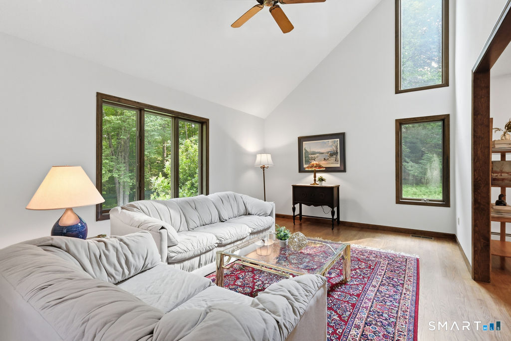152 Slater Road