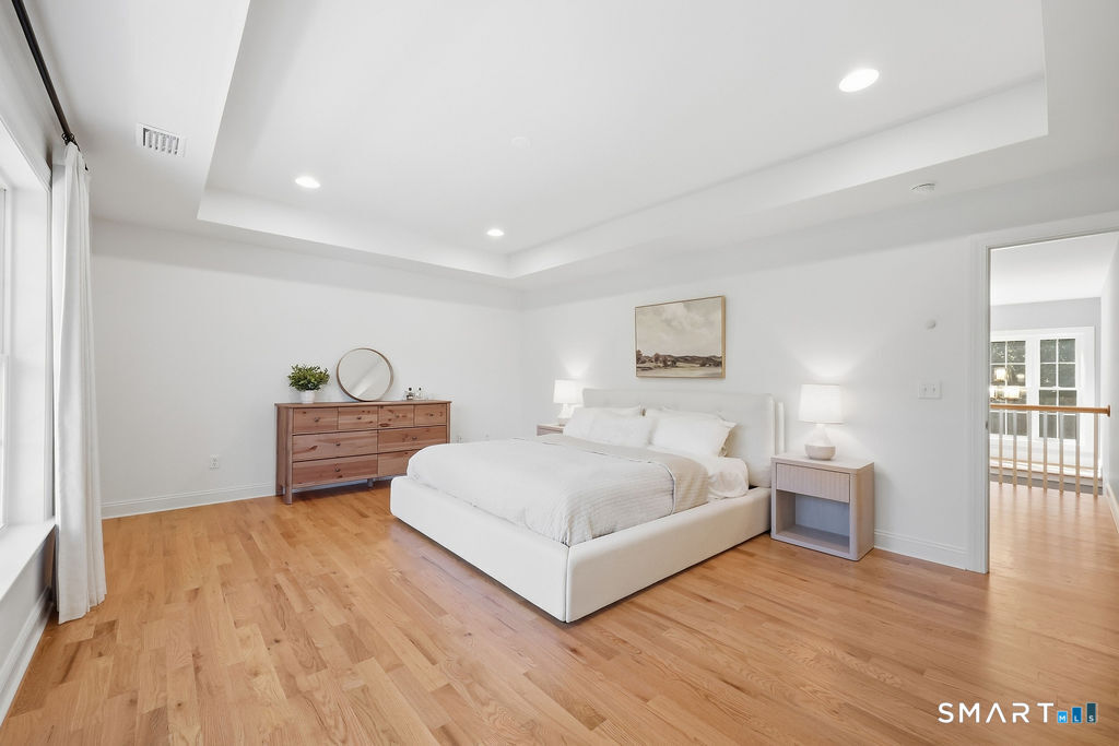 21 Wolf Hill Road