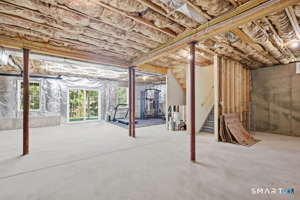 21 Wolf Hill Road
