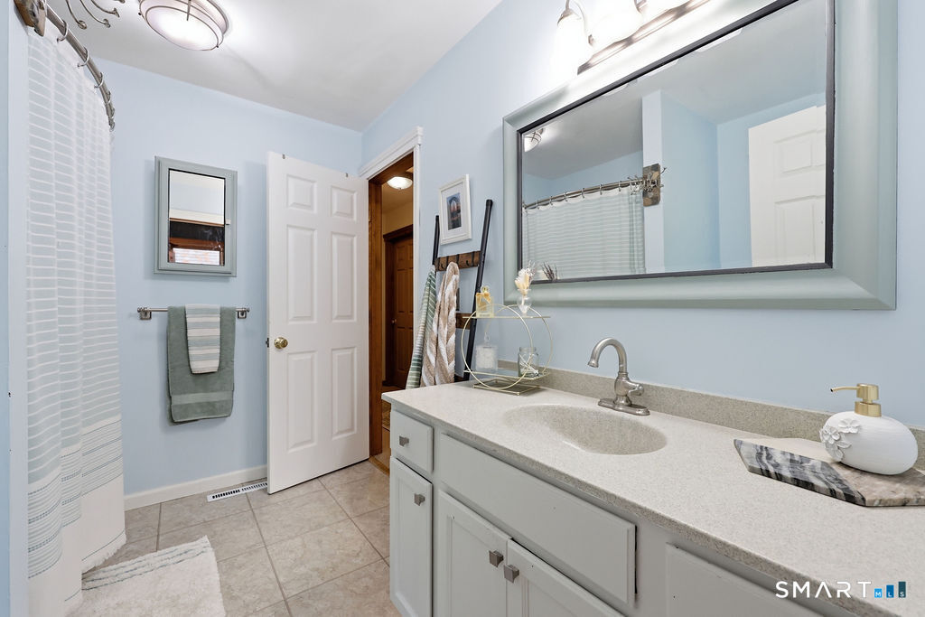 116 Bascom Road