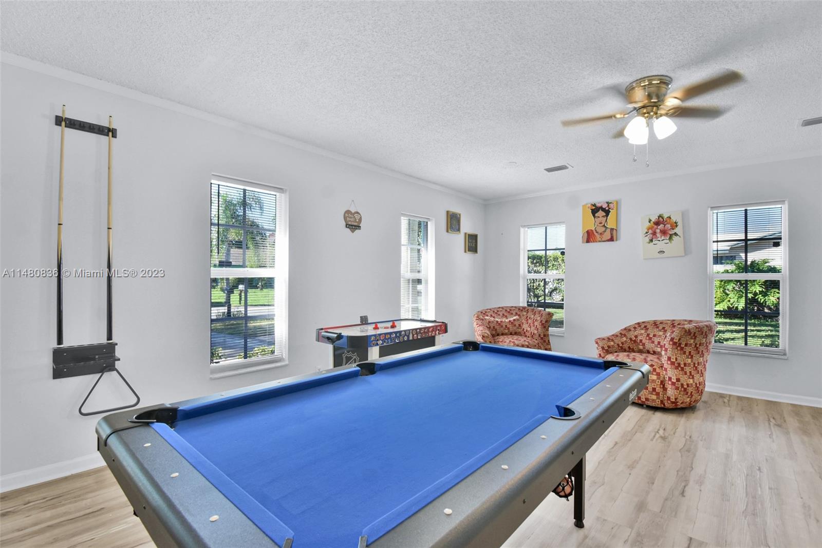 217 SE 26th Ave
