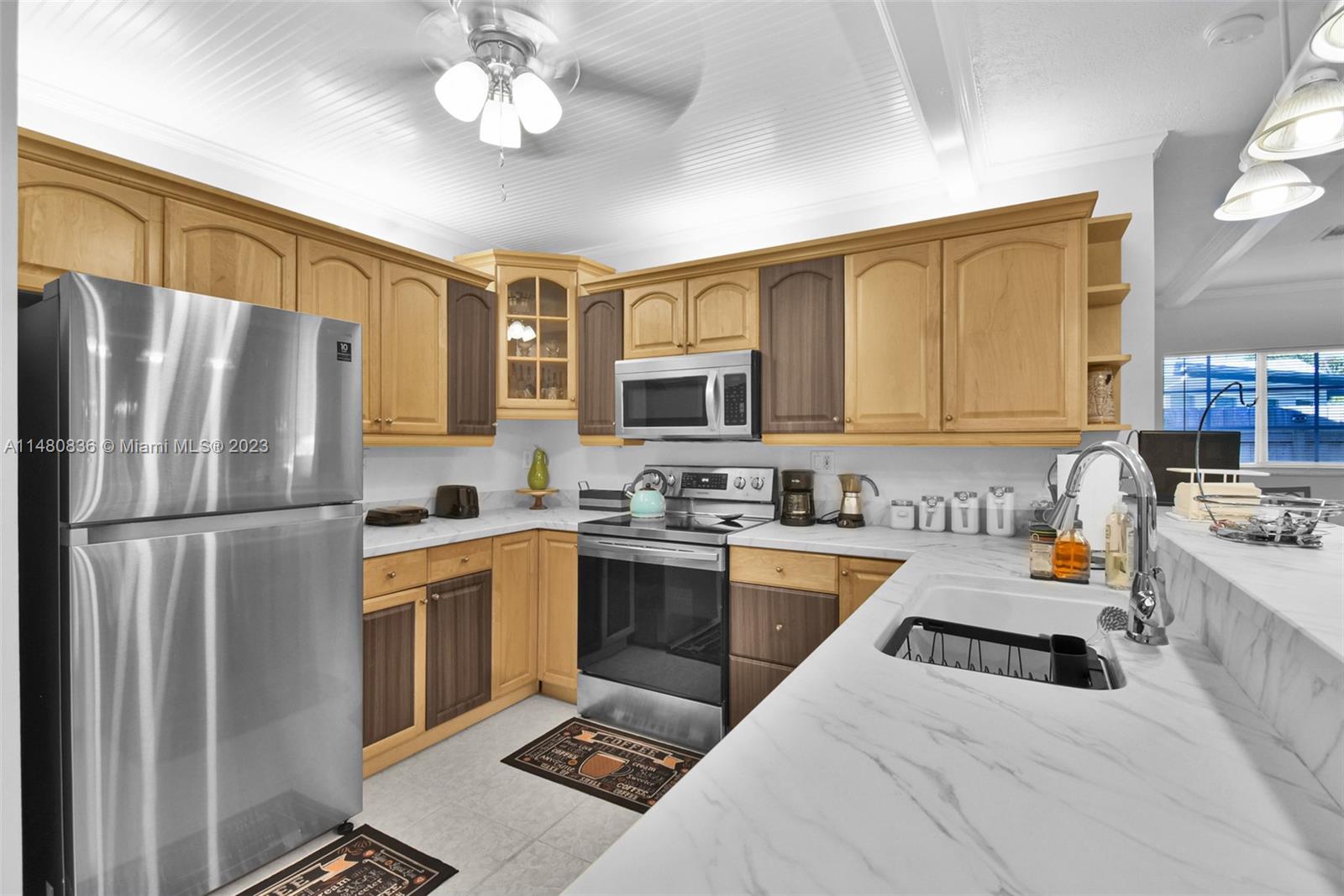 217 SE 26th Ave