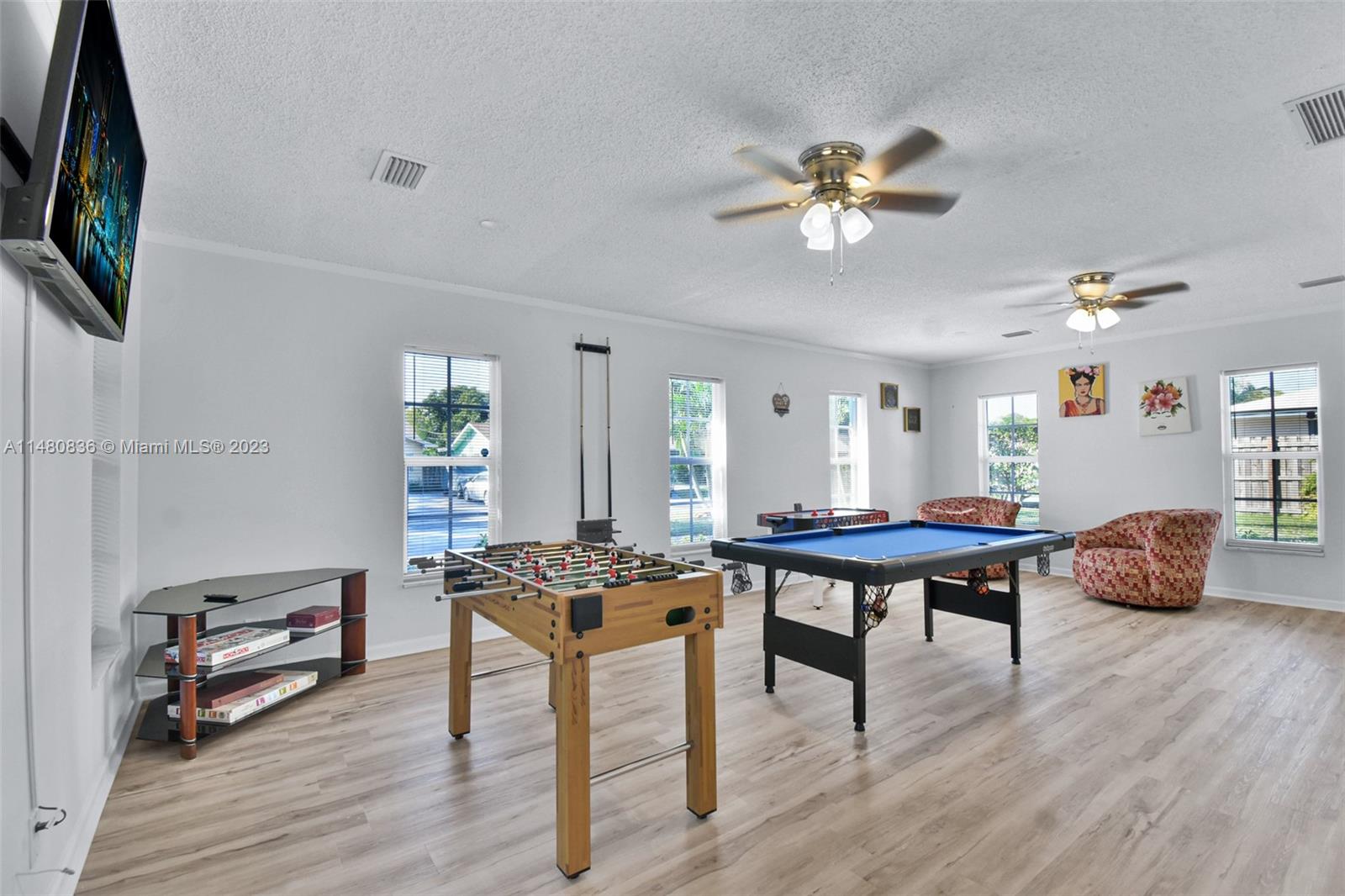 217 SE 26th Ave