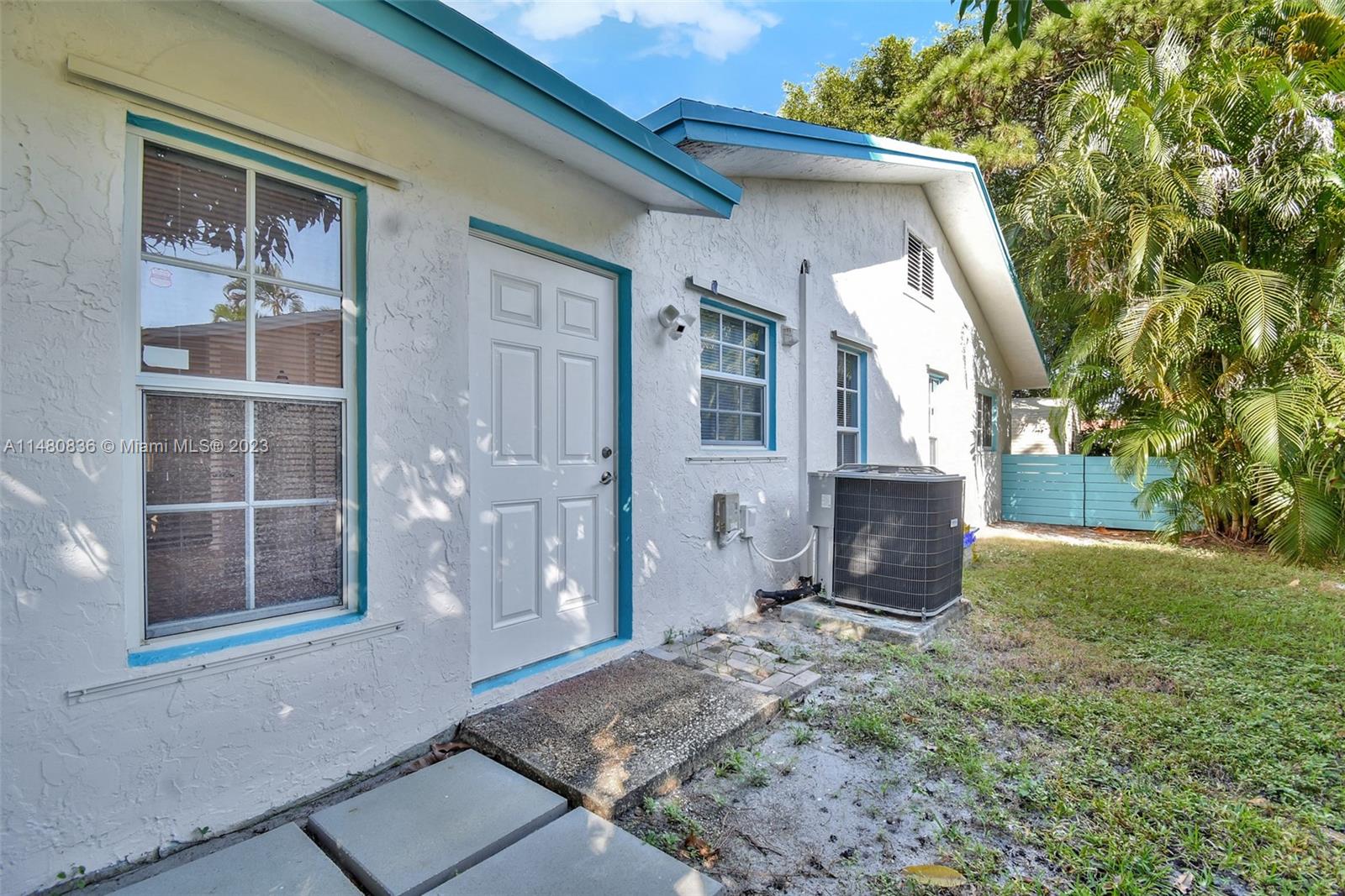 217 SE 26th Ave