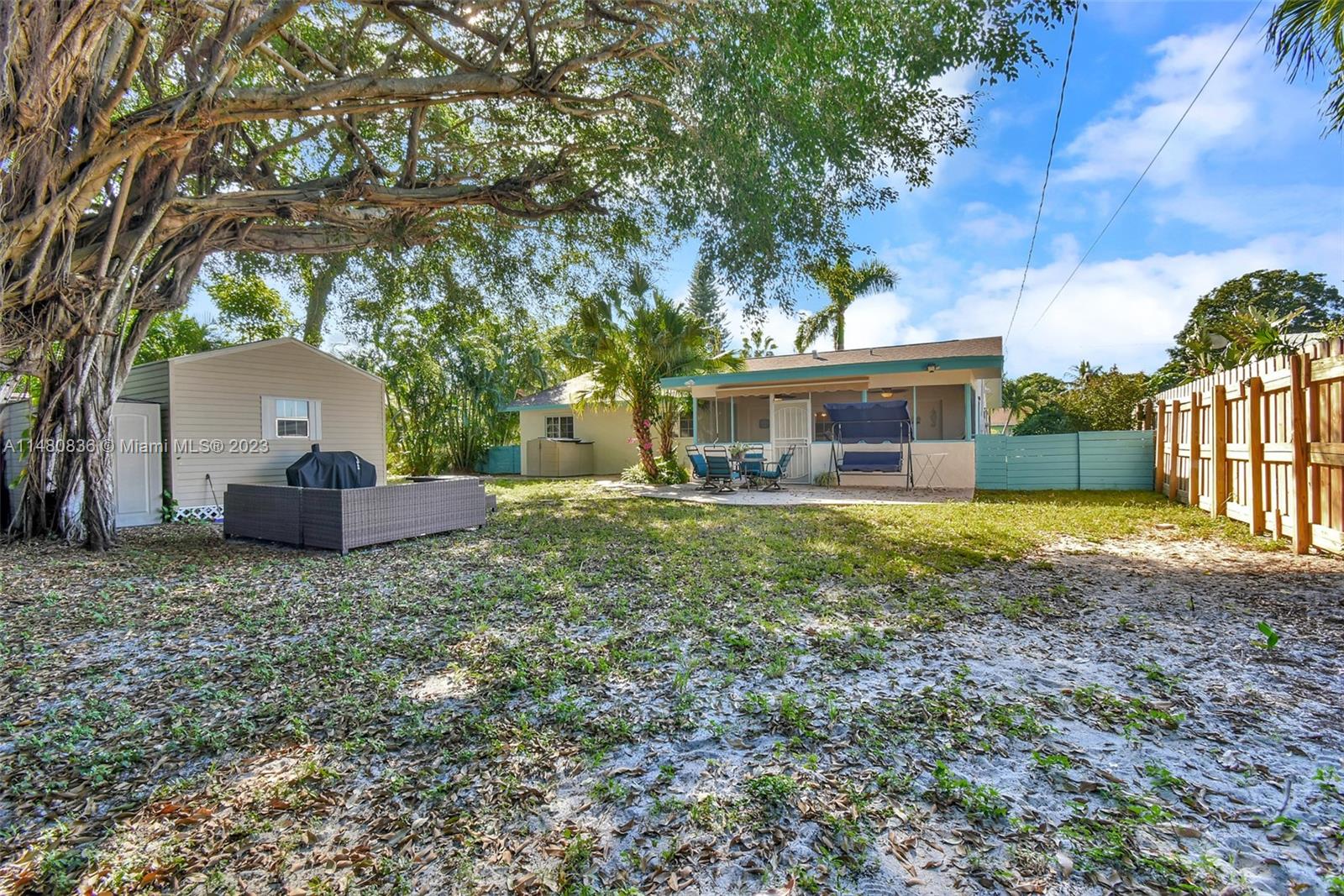 217 SE 26th Ave