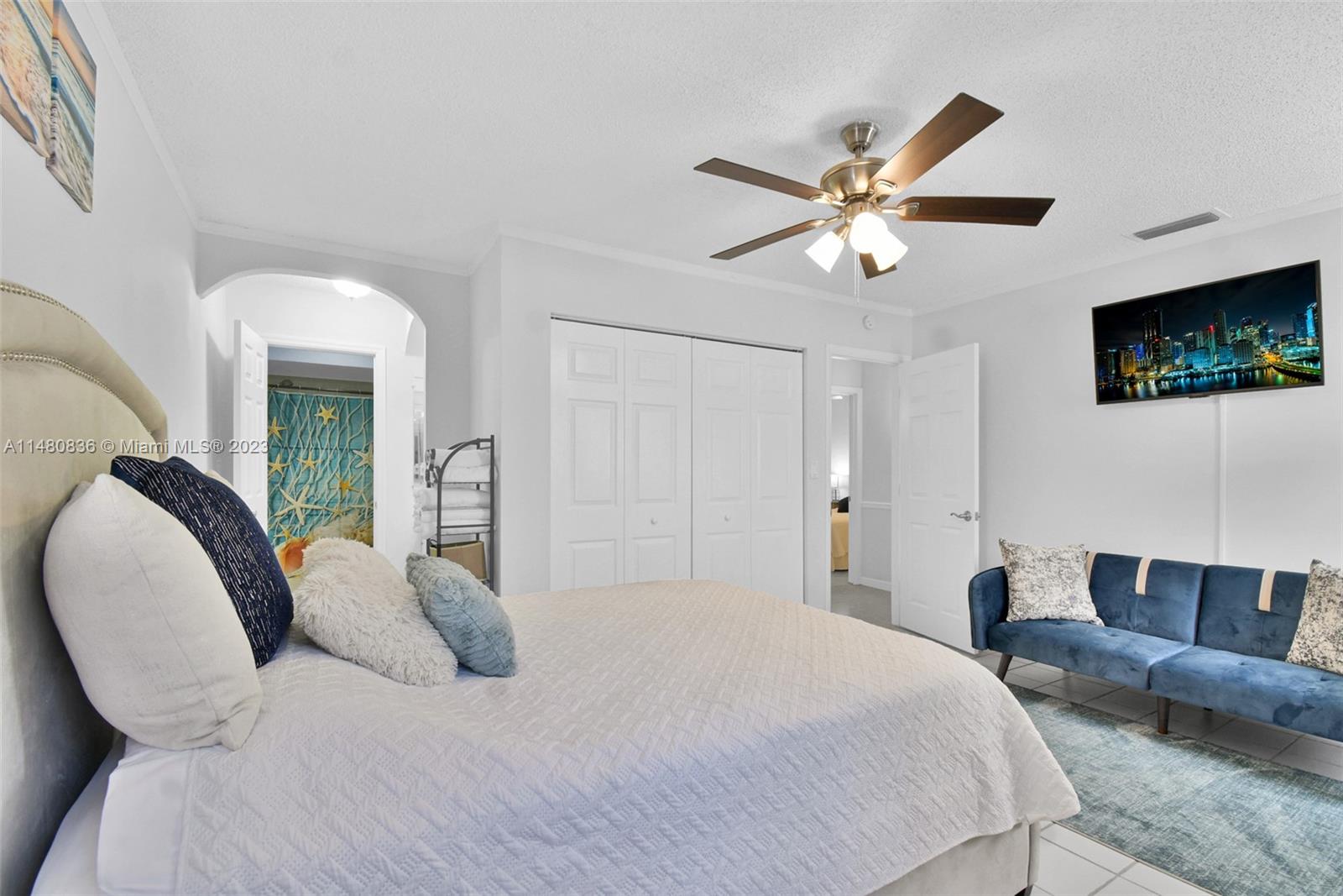 217 SE 26th Ave