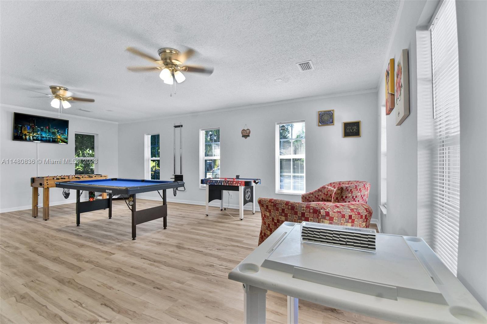 217 SE 26th Ave