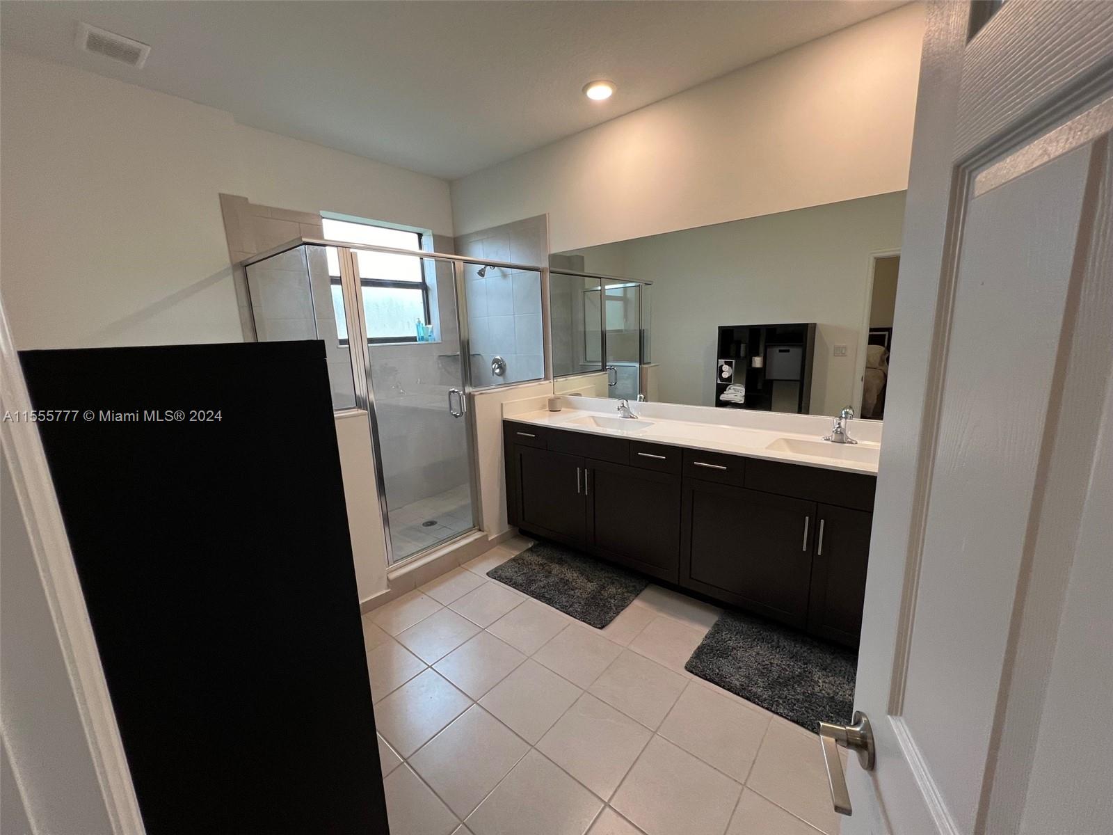 4711 Brumby Ter
