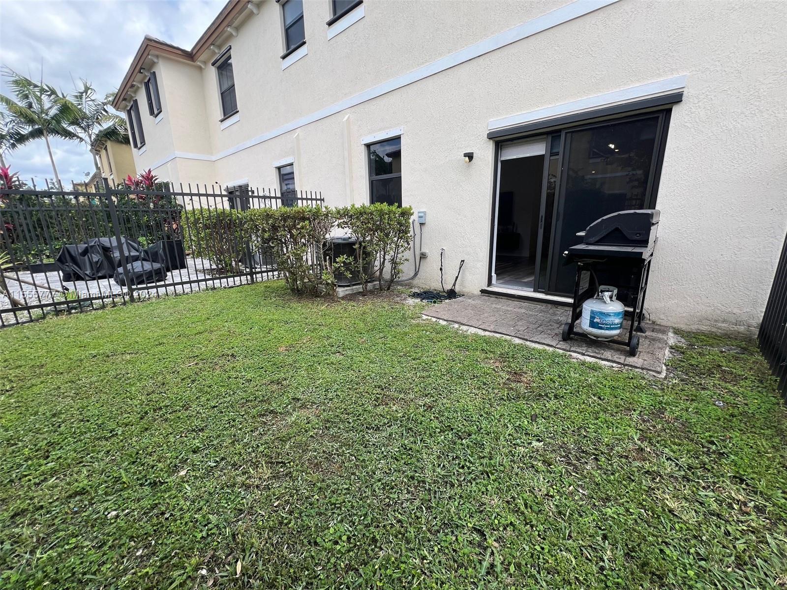 4711 Brumby Ter