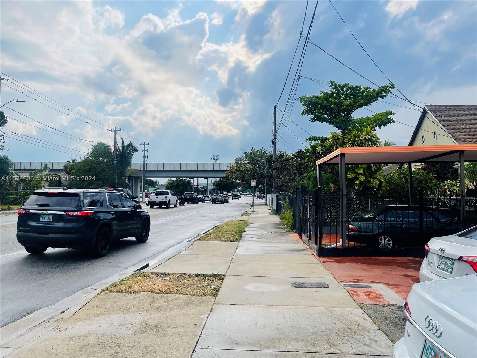 1173 NW 29th St
