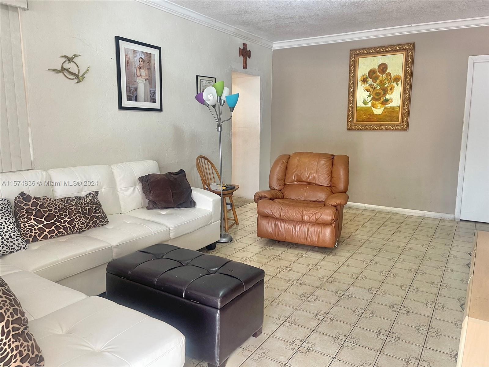 1173 NW 29th St