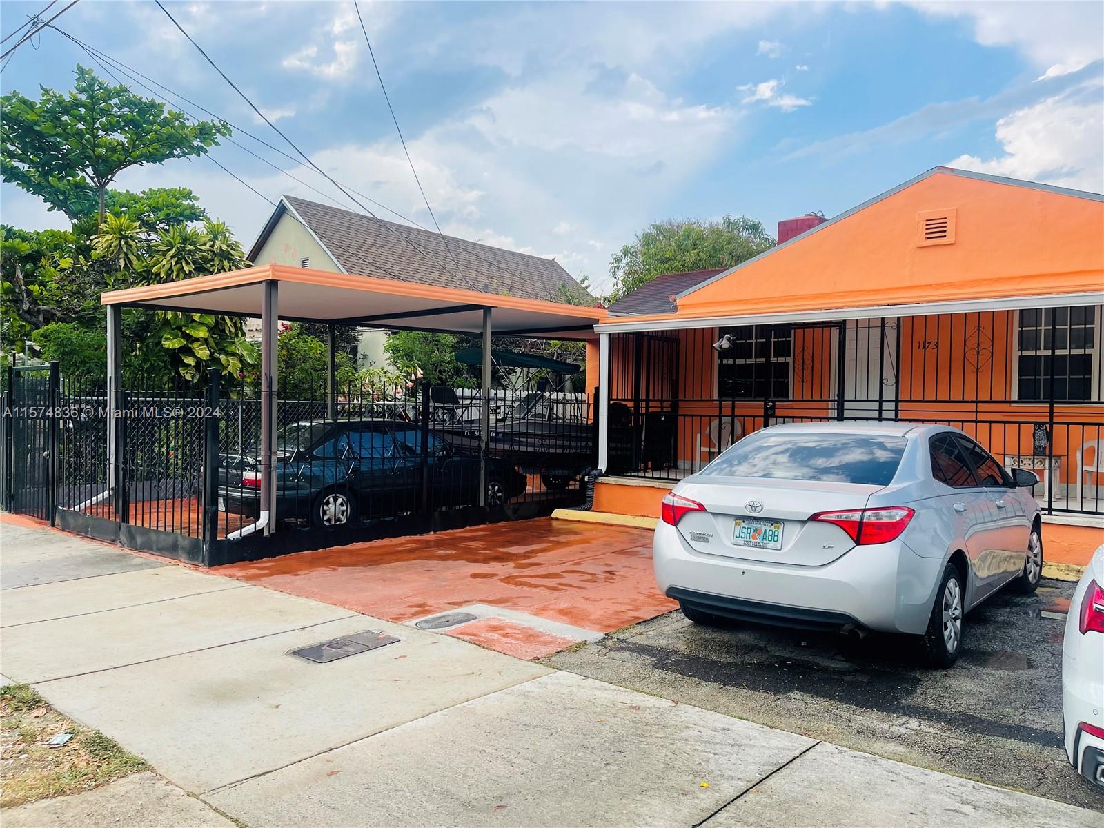 1173 NW 29th St