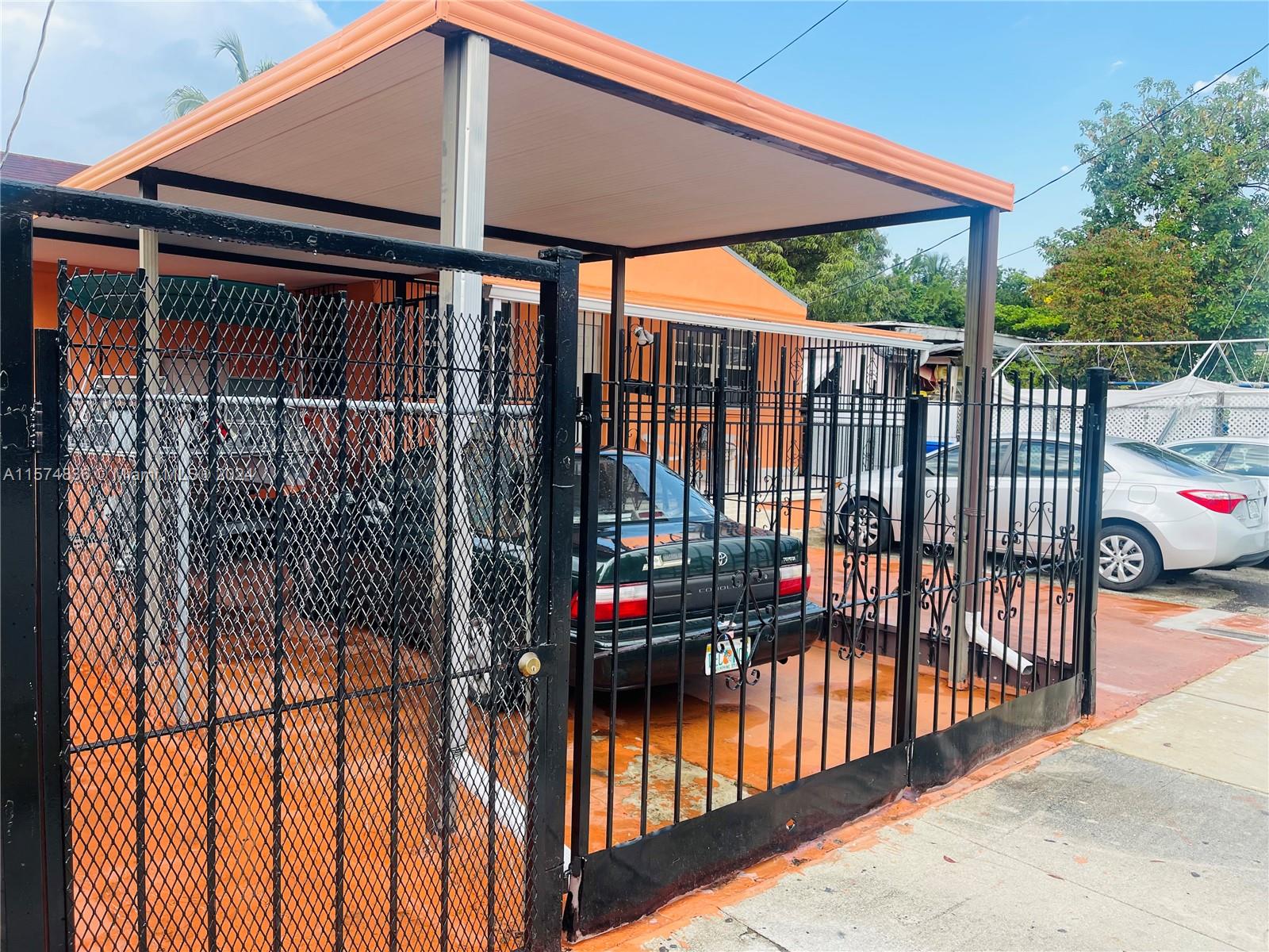1173 NW 29th St
