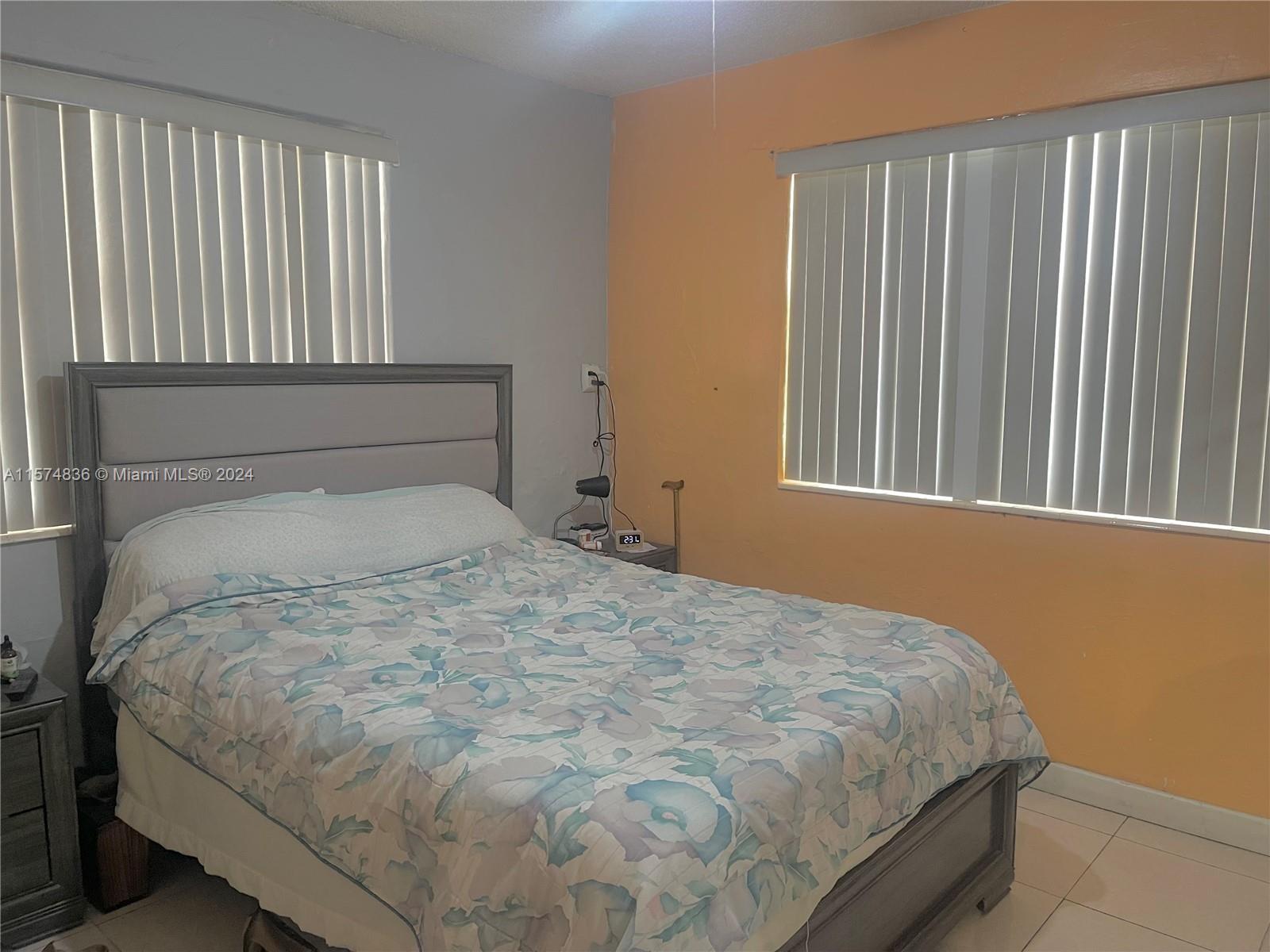 1173 NW 29th St