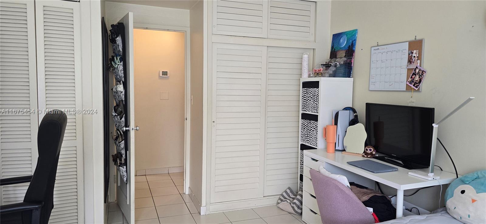1408 Brickell Bay Dr # 204