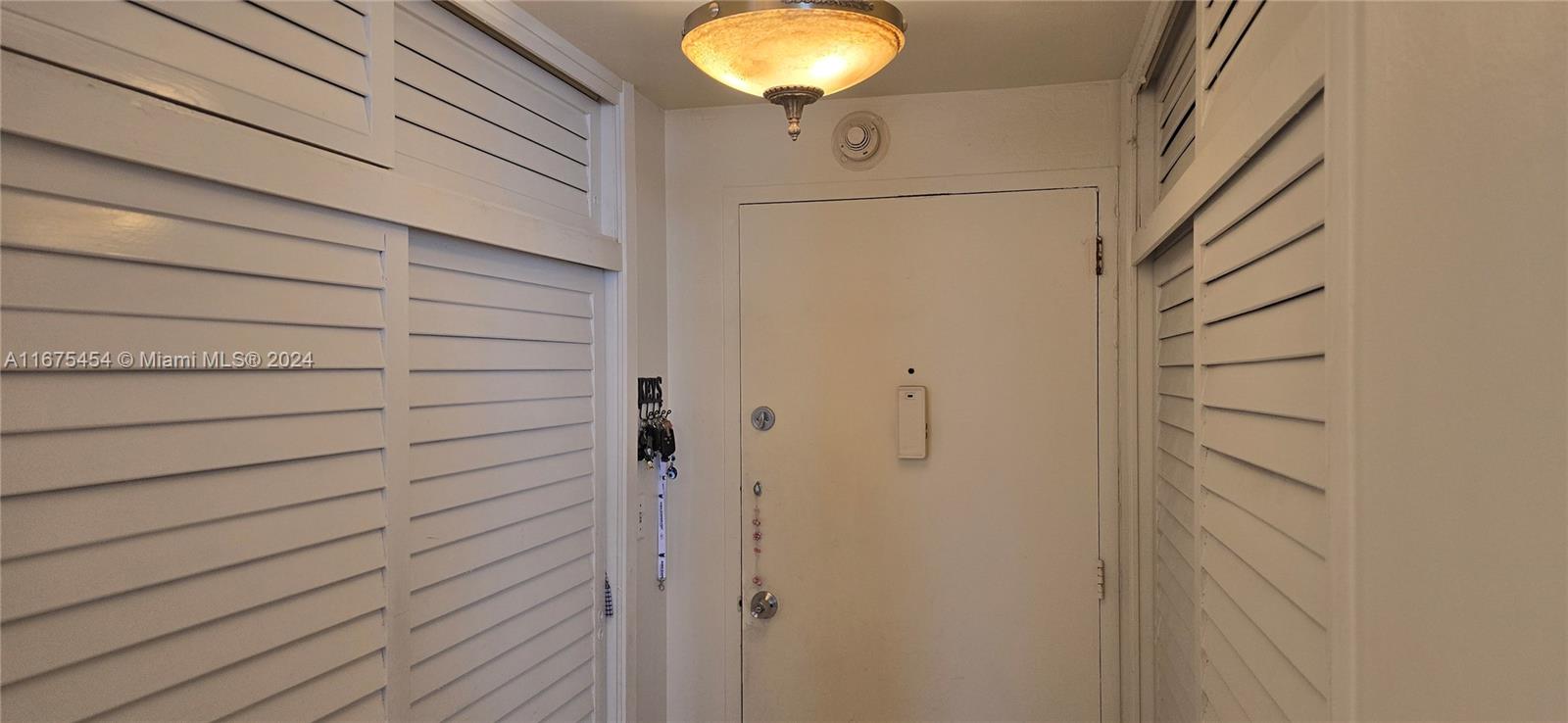 1408 Brickell Bay Dr # 204