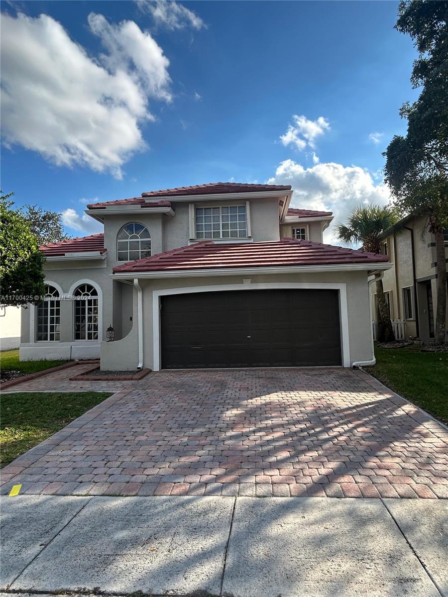 9950 NW 18 St